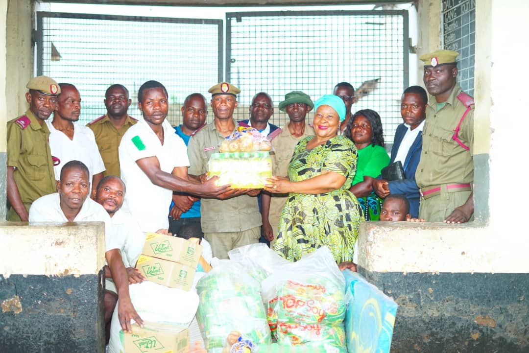 Hon. Maureen Namwali MP Thyolo-Goliati cheers with 278 inmates at Makande Prison.